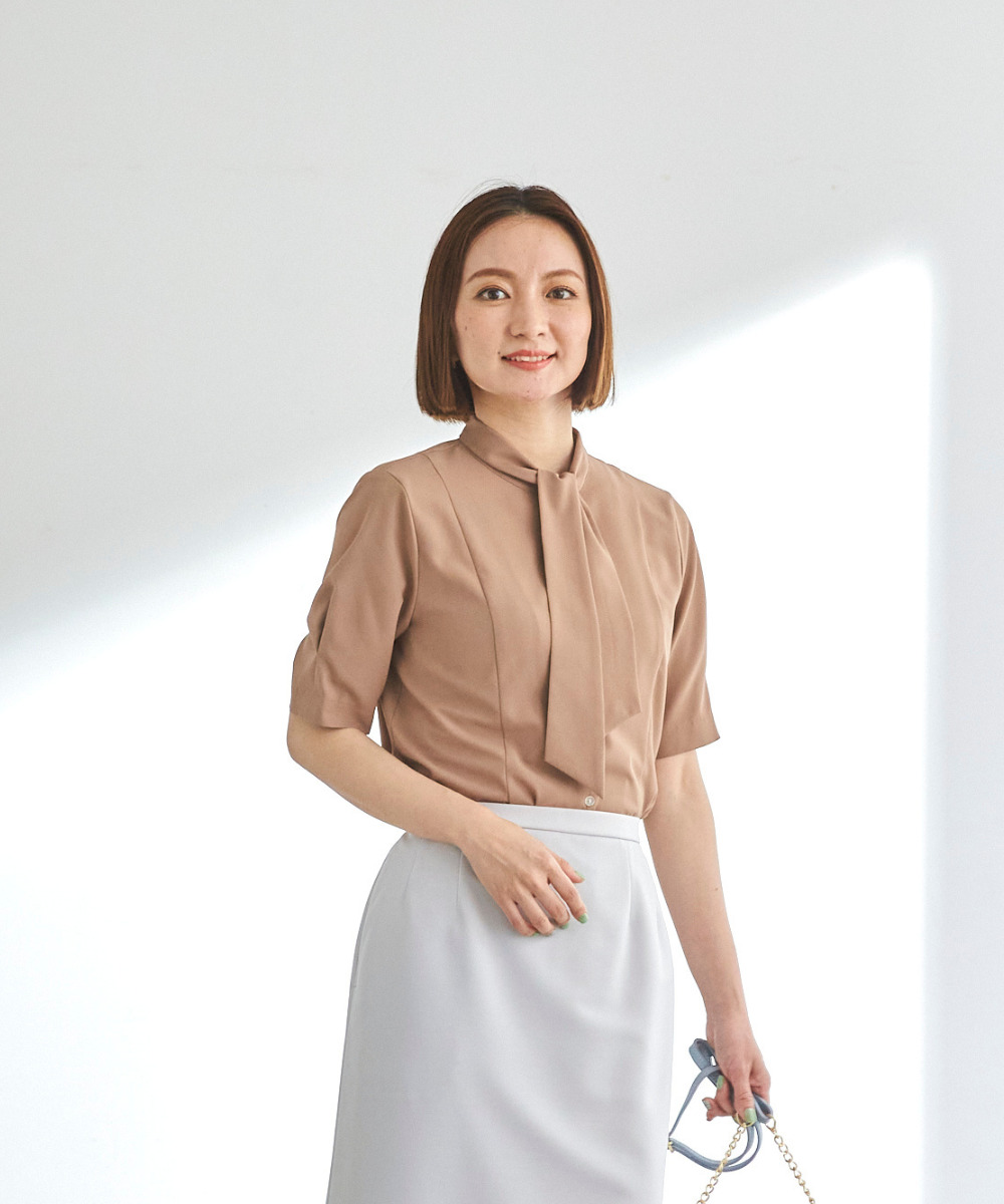 松尾由美子　スカート 